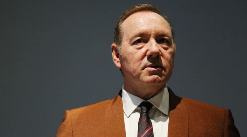 Kevin Spacey thotë se akuzat për abuzim seksual ndaj aktorit Anthony Rapp janë të rreme
