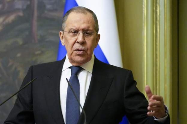 Rusia nuk do të përdorë armë bërthamore në Ukrainë, thotë Lavrov