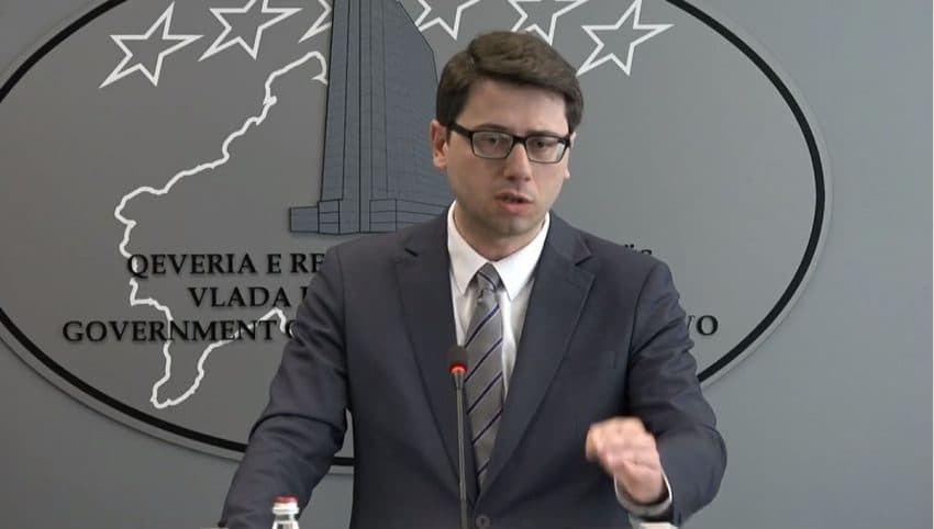 Murati thotë se buxheti për arsim është rritur për 20% dhe për shëndetësi 25%