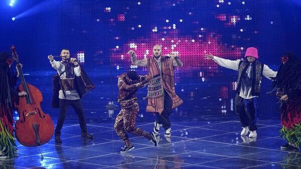Ukraina shkon në finalen e Eurovizionit
