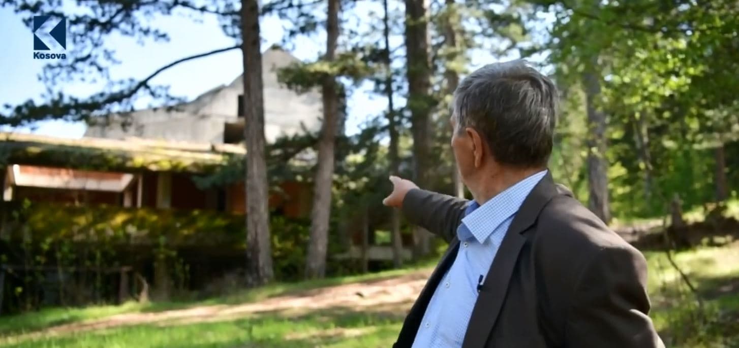 Kampi dhe pushimorja e fëmijëve në Deçan, tani të mbetura si gërmadha (VIDEO)