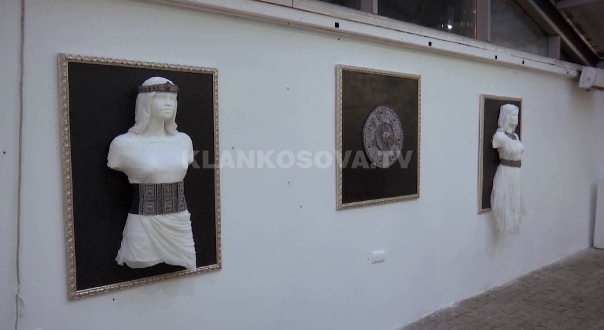 Hapet ekspozita e artistes Valbona Gashi (VIDEO)