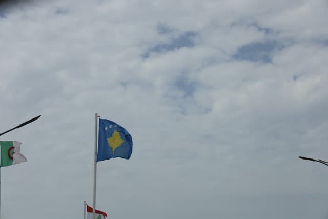 Lojërat Mesdhetare, flamuri i Kosovës valëvitet në Oran të Algjerisë (FOTO)