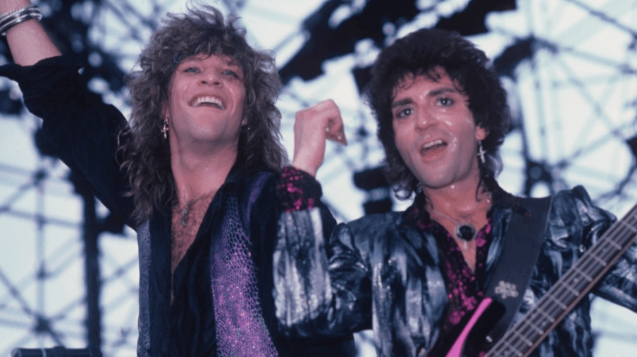 Vdiq në moshën 70 vjeçare anëtari themelues i Bon Jovi