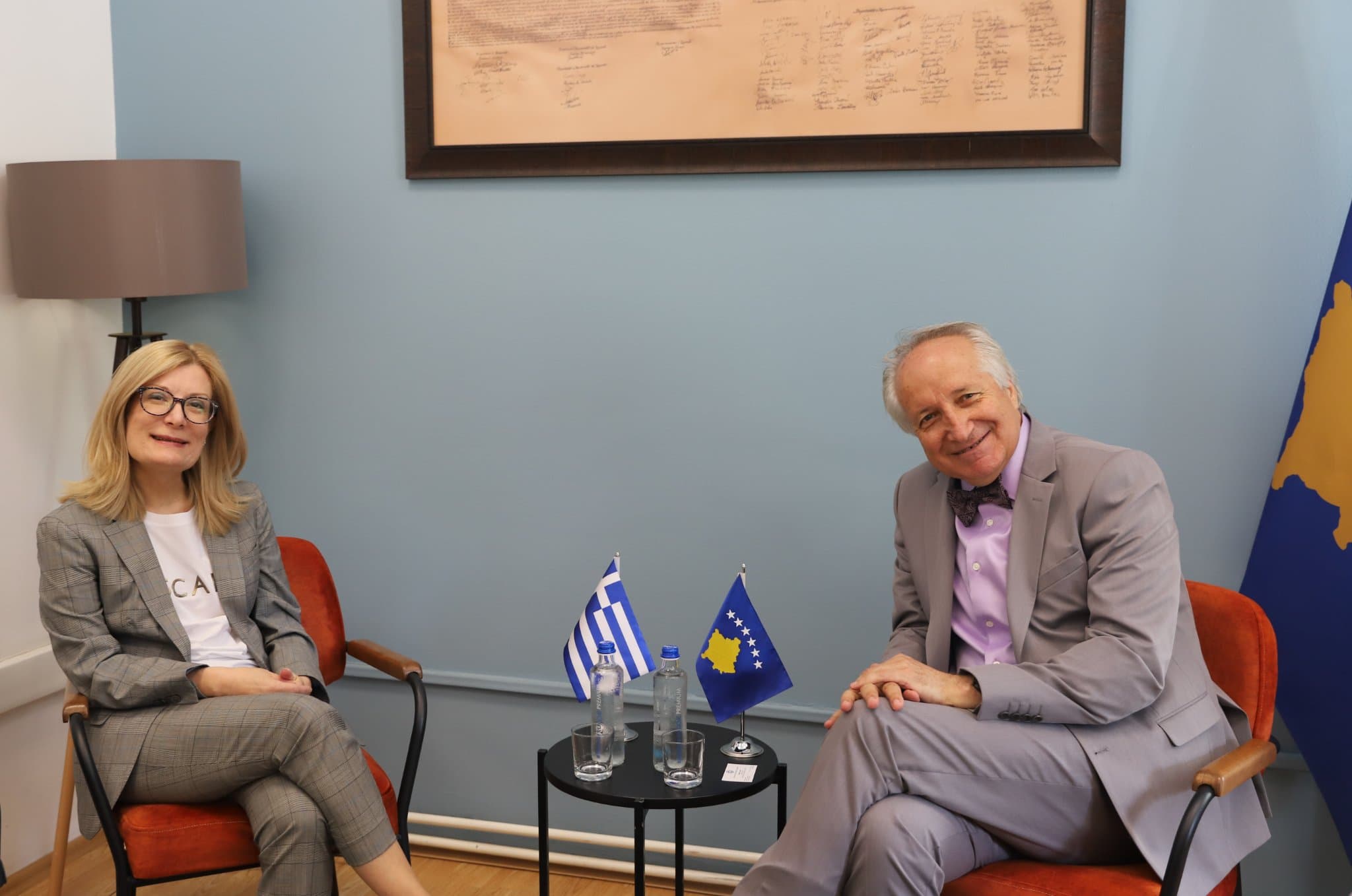 Ministri i Shëndetësisë pret në takim ambasadoren greke, flasin për mundësi bashkëpunimi