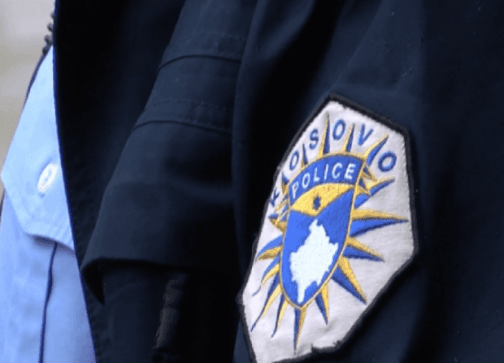 Tragjedia në Skenderaj: Policia arreston një person, i dyshuari tjetër nën përcjellje vazhdon trajtimin në QKUK