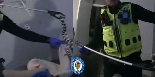 Policia-gjarprit: “Psst, je i arresssssssssstuar”! (FOTO)