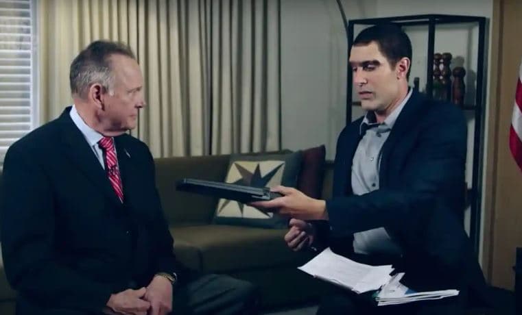 Baron Cohen fiton gjyqin ndaj politikanit amerikan