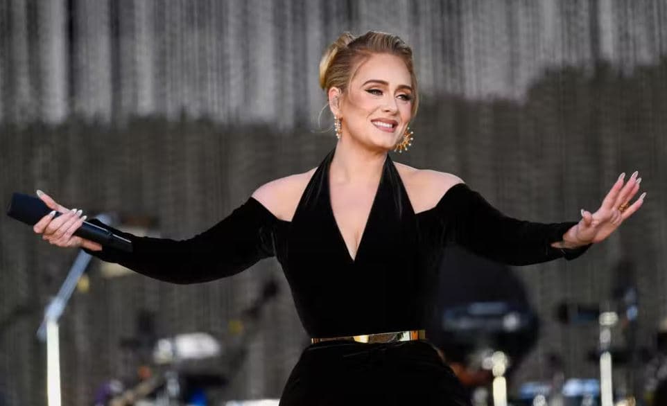 Adele drejt realizimit të një dokumentari, do të shfaqë jetën e saj private