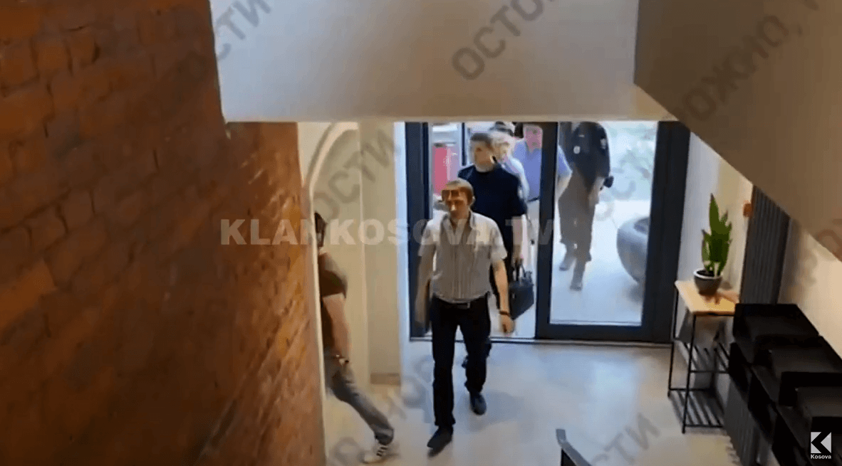 Opozitari rus akuzohet pse nuk foli siç do pushteti (VIDEO)