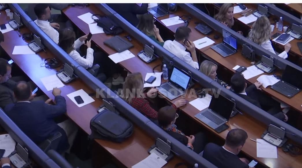 Kalon Projektligji për Kontrollimin e Pasurisë (VIDEO)
