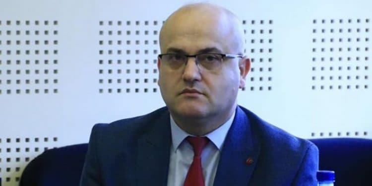 Haxhi Avdyli: 50 për qind e kapaciteteve të shtretërve spitalorë nuk shfrytëzohen