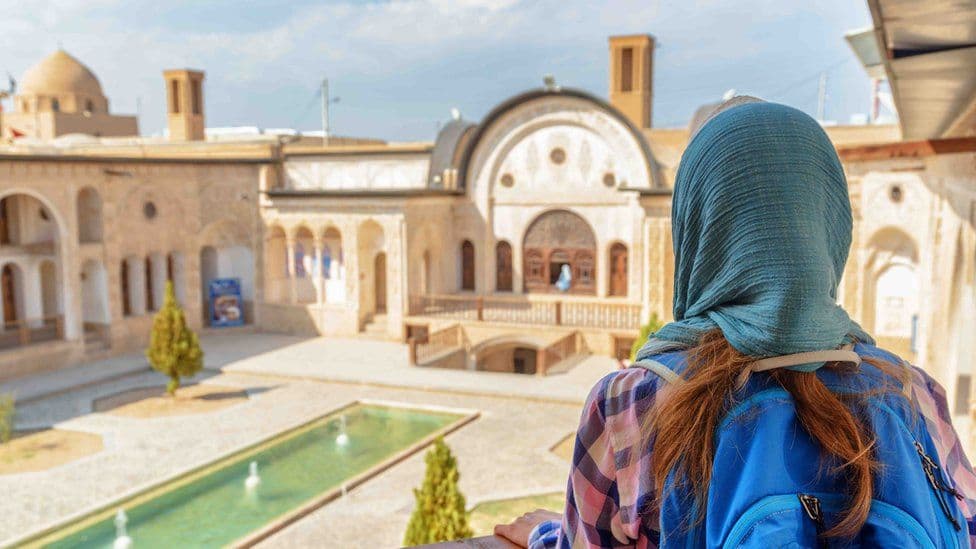 Grave iraniane para martesës u duhet certifikata për të vërtetuar se janë të virgjëra