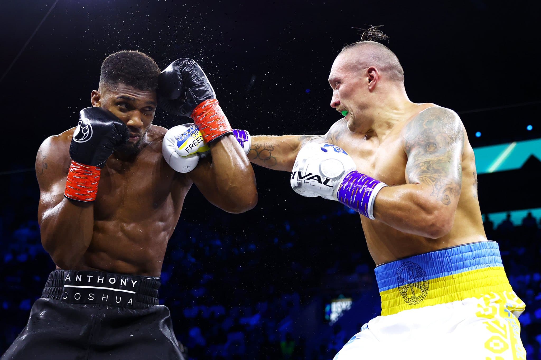 Joshua pas humbjes: Usyk një “luftëtar dreqi”, duartrokisni për kampionin nga rrethanat në Ukrainë