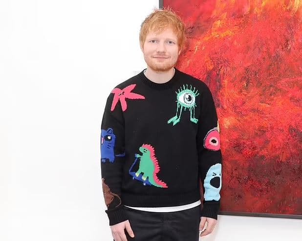 Fqinjët në hall me Ed Sheeran, thonë se po ‘shëtitet’ shpesh me helikopter