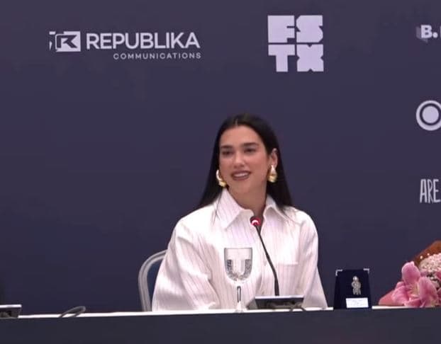 Dua Lipa e thotë sërish: Rinia e Kosovës meriton liberalizimin e vizave (FOTO)