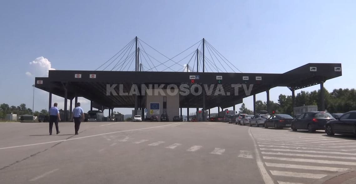Kosovarët e mirëpresin ujdinë me Serbinë për dokumentet (VIDEO)