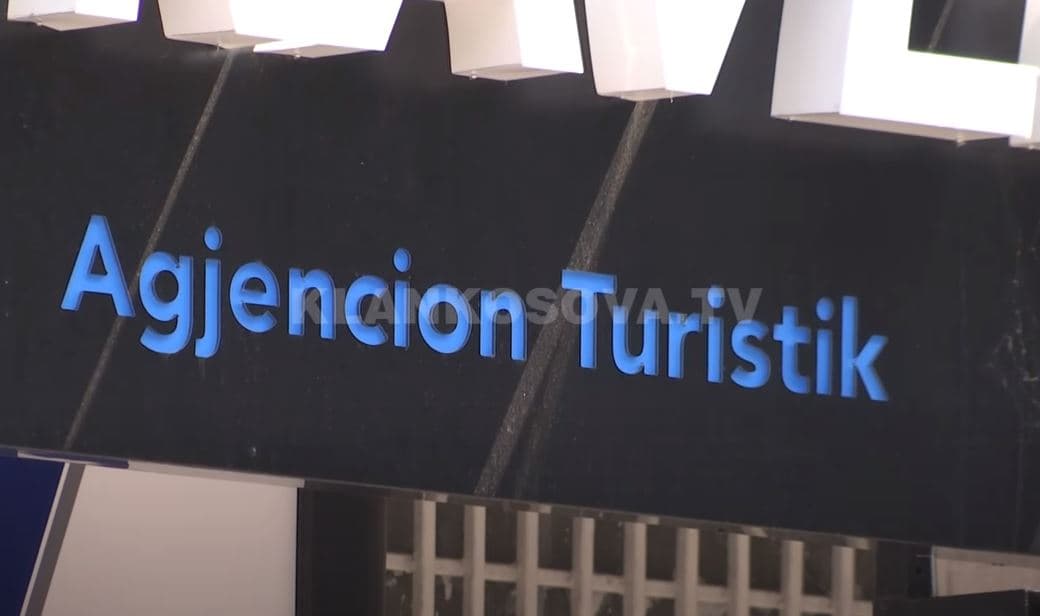 Mërgimtarët blenë bileta kthyese, agjencia ua dha njëkahëshe (VIDEO)