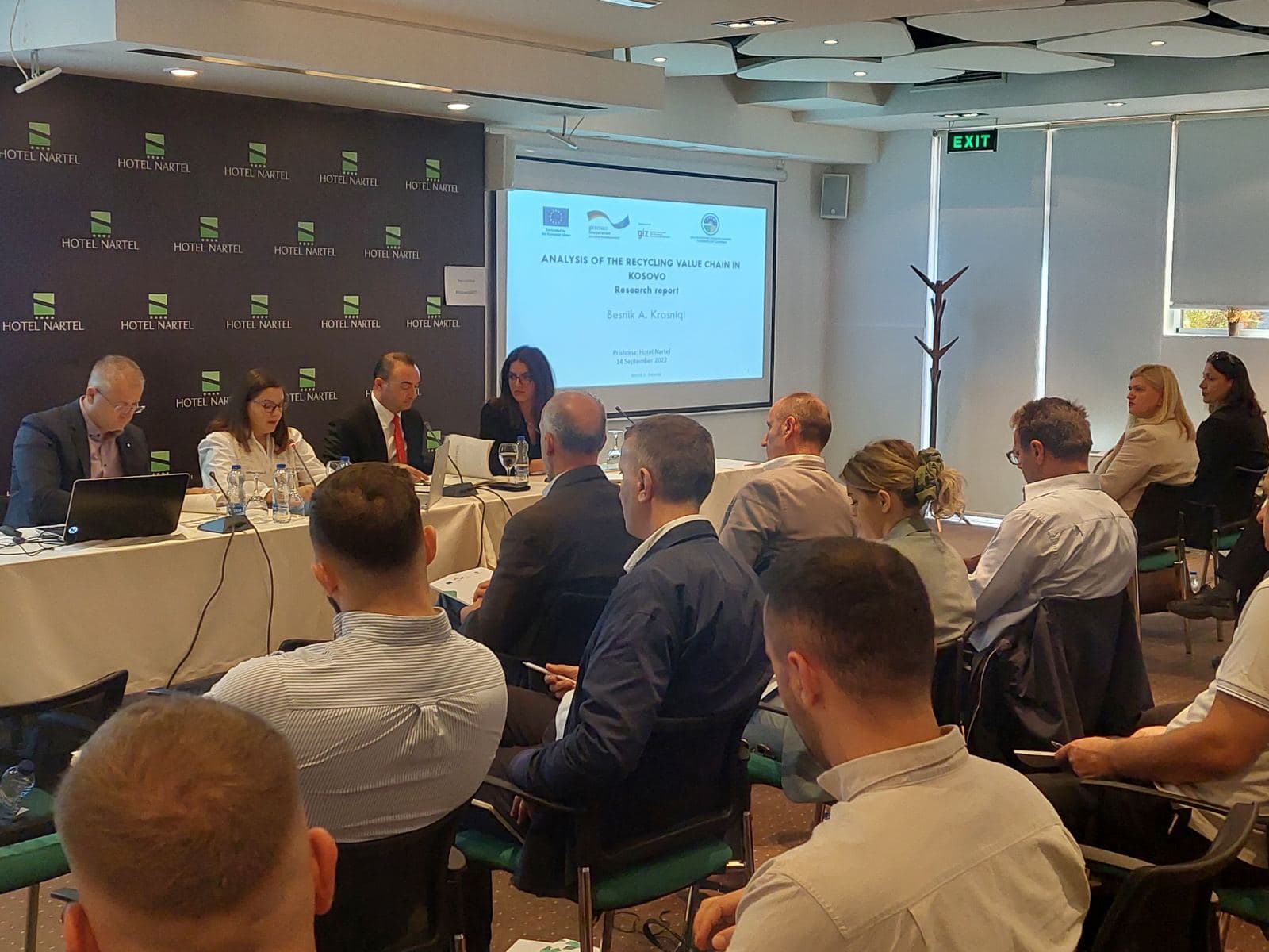 OEK bën publikimin e “Analizës së Zinxhirit të Vlerës së Riciklimit në Kosovë” (KOSOVO)