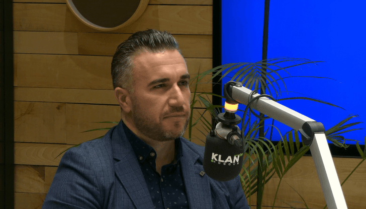 Kadriaj: Qeveria të bashkëpunojë me opozitën dhe sindikatat për Ligjin e Pagave, diskutimi të jetë më i gjatë (VIDEO)
