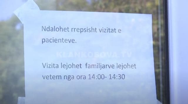 Infermierë s'ka, QKUK redukton vizitat e familjarëve (VIDEO)