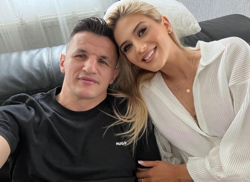 Robin Krasniqi bëhet baba (FOTO)