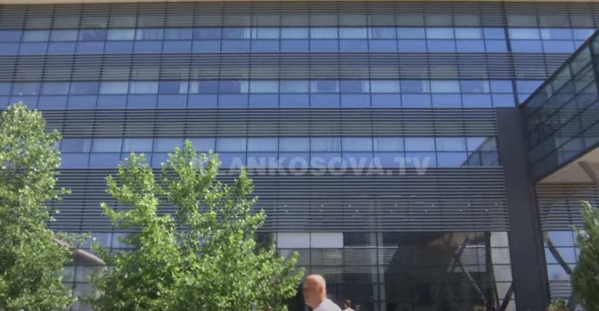 Si do të duken amendamentet kushtetuese për vettingun? (VIDEO)