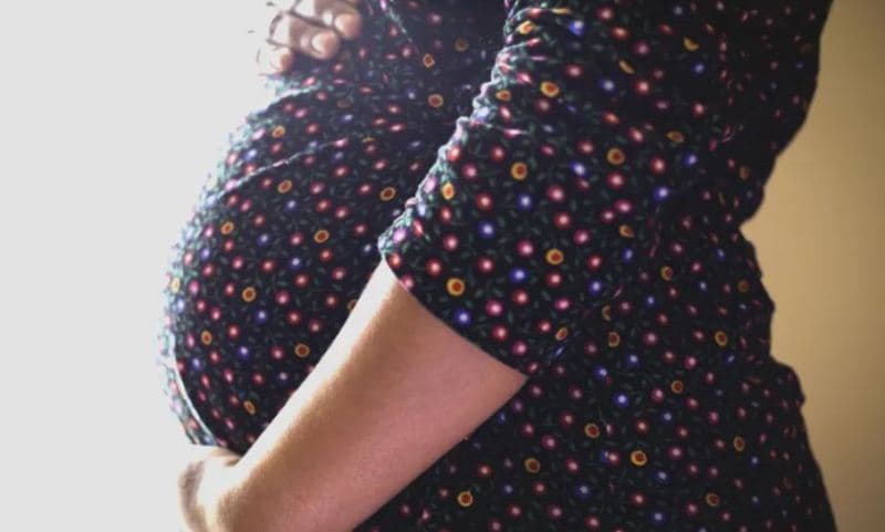 Gratë shtatzëna duhet të marrin dy suplemente për të reduktuar rrezikun e sëmundjes tek foshnjat