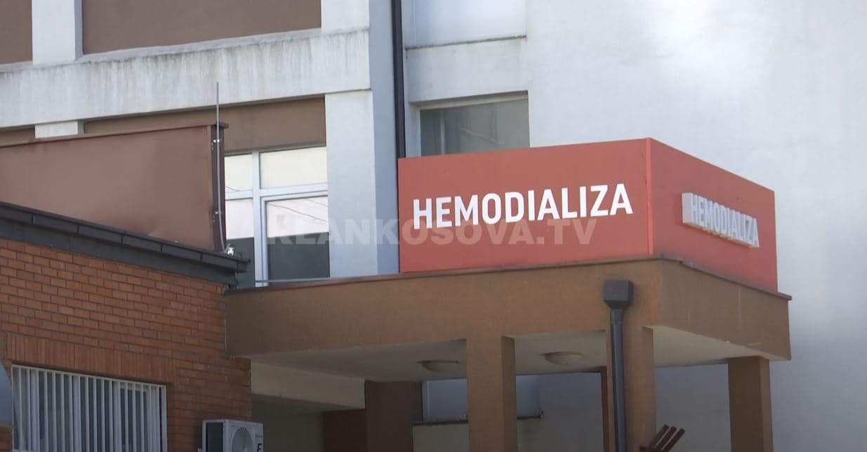 Mungesa e çuditshme, QKUK huazon “dializë” nga Peja (VIDEO)