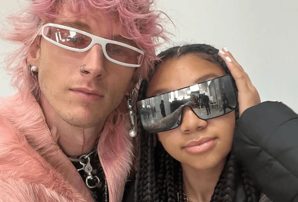 Machine Gun Kelly merr me vete vajzën e tij 13-vjeçe në turneun evropian