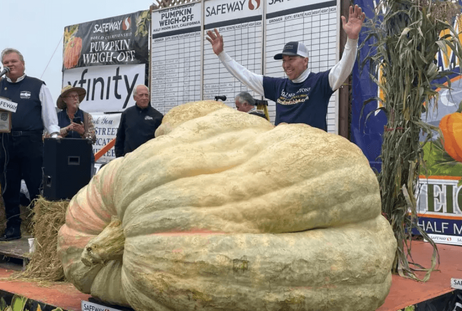 Kungulli 2,161 kilogramë fiton konkursin në Kaliforni