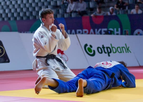 E jashtëzakonshme Laura Fazliu, kalon në finale të Kampionatit Evropian