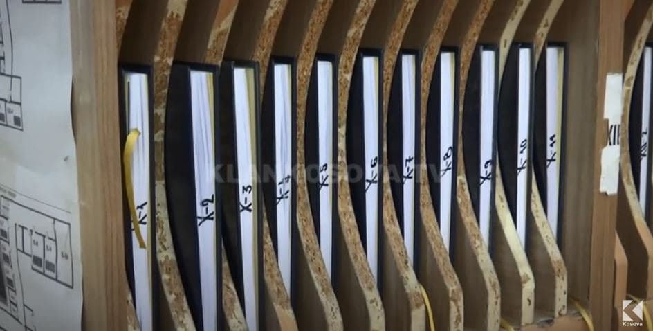 Anulohet konkursi për sekretarët e shkollave në Prizren (VIDEO)