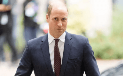 William mban fjalimin e parë publik si Princ i Uellsit, kujton Mbretëreshën Elizabeth II