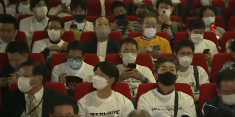 178 persona të quajtur Hirokazu Tanaka thyejnë rekordin botëror Guinness (VIDEO)