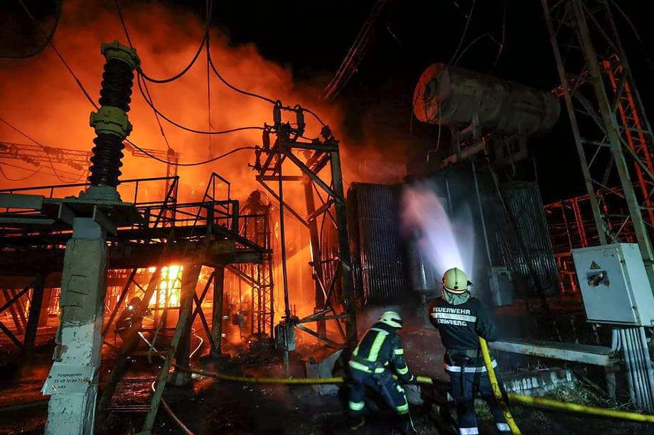 ShBA-ja i jep Ukrainës 53 milionë dollarë për pajisjet e rrjetit të energjisë
