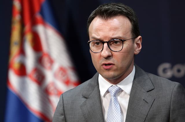 Petkoviq i reagon Kurtit: Po tallet me Marrëveshjen e Brukselit