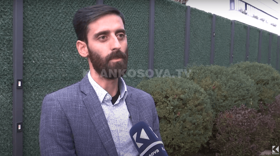 Familja e Jakup Krasniqit e shqetësuar me tejzgjatjen e paraburgimit (VIDEO)