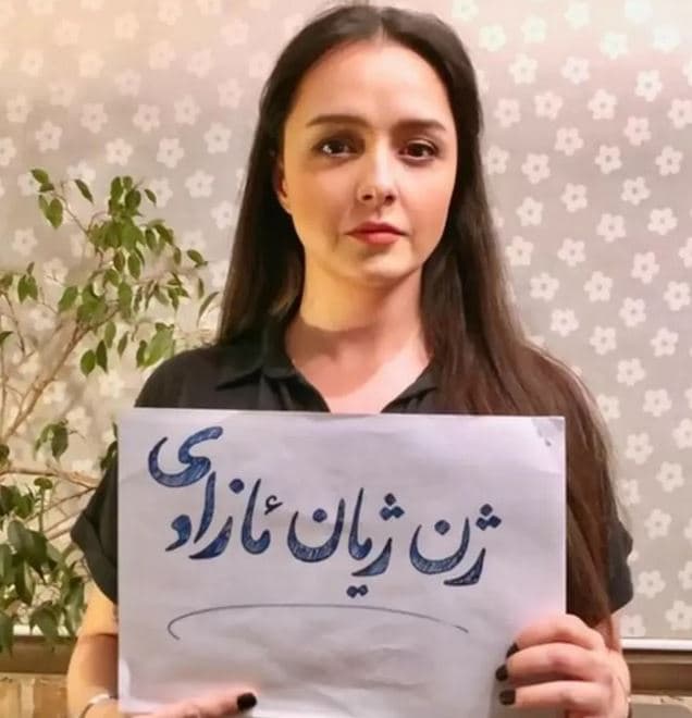 Taraneh Alidoosti: Aktorja e njohur iraniane pozon pa shami