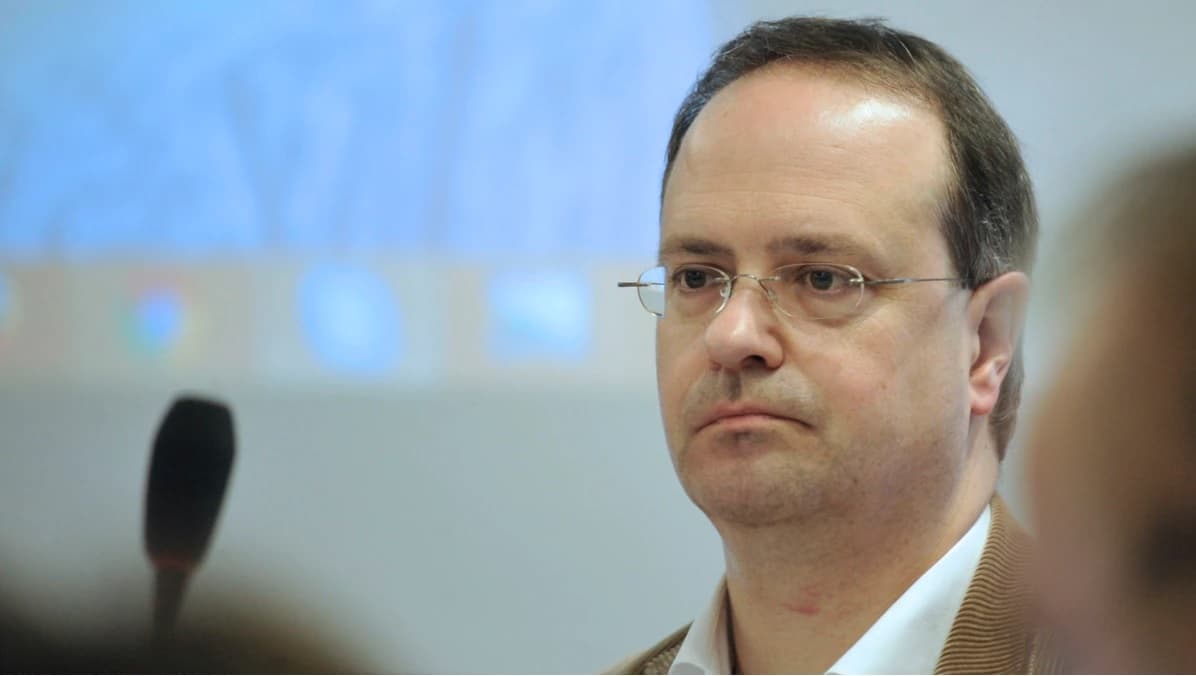 Weber: Dialogu mund të dështojë nëse kërkesat perëndimore shkojnë vetëm ndaj Kosovës