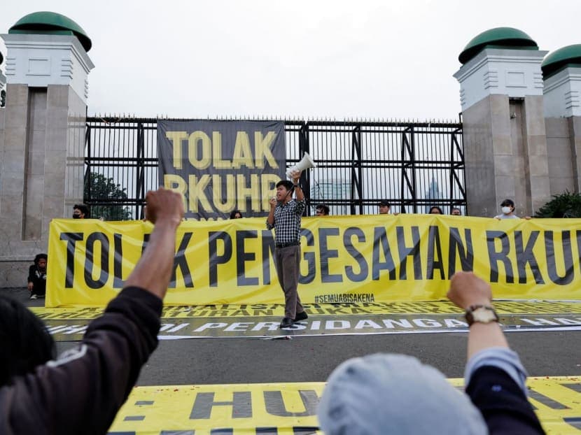 Indonezia pritet ta ndalojë seksin jashtëmartesor