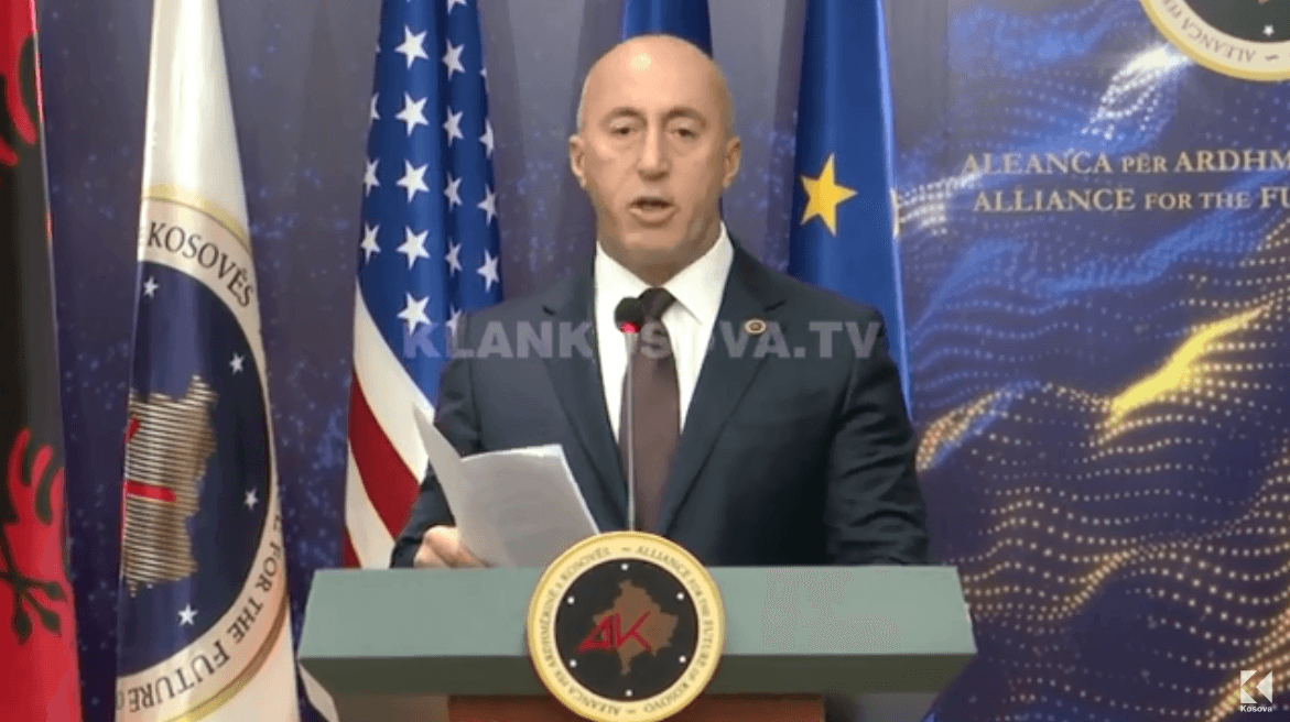 Haradinaj thotë se KFOR-it nuk mund t'i vendosen afate e kushte (VIDEO)