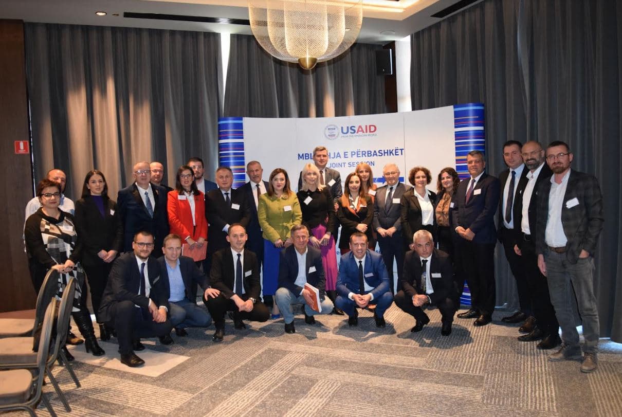 Kosova dhe Shqipëria finalizojnë kornizën për lansimin e Bursës së Energjisë Elektrike