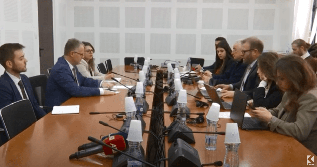 Bislimi raporton për dialogun, tregon që Kosovës i është dorëzuar plani franko-gjerman (VIDEO)