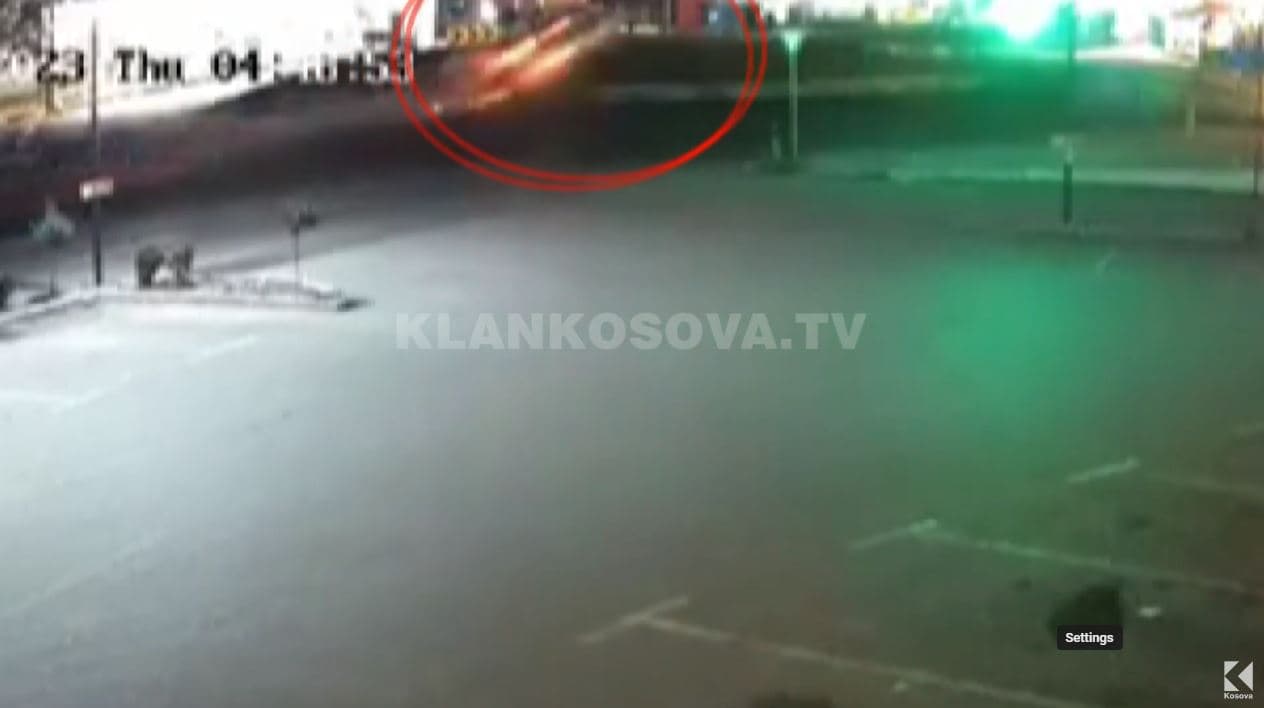 Vdes vozitësi pas vetaksidentit te rrethi i Çagllavicës, po lëvizte me shpejtësi 285 km/h (VIDEO)