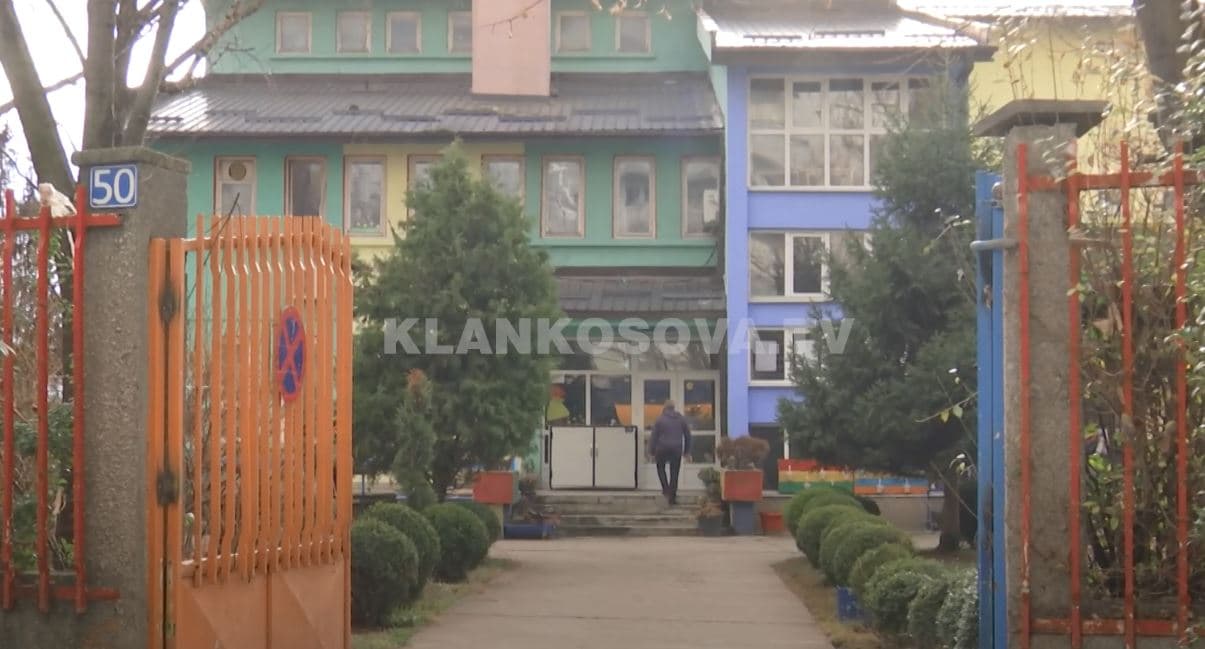 Anulohet konkursi, “Foleja” pa “mësuese” (VIDEO)