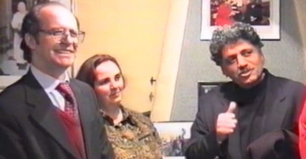 Çfarë i kishte thënë Fejzullahu Rugovës në pritjen që ky i fundit iu kishte bërë artistëve në vitin 1998 (VIDEO)