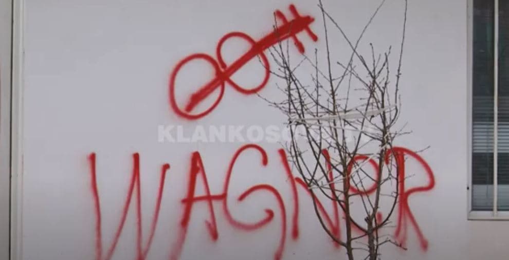 “WAGNER” rusë duken nëpër veri (VIDEO)