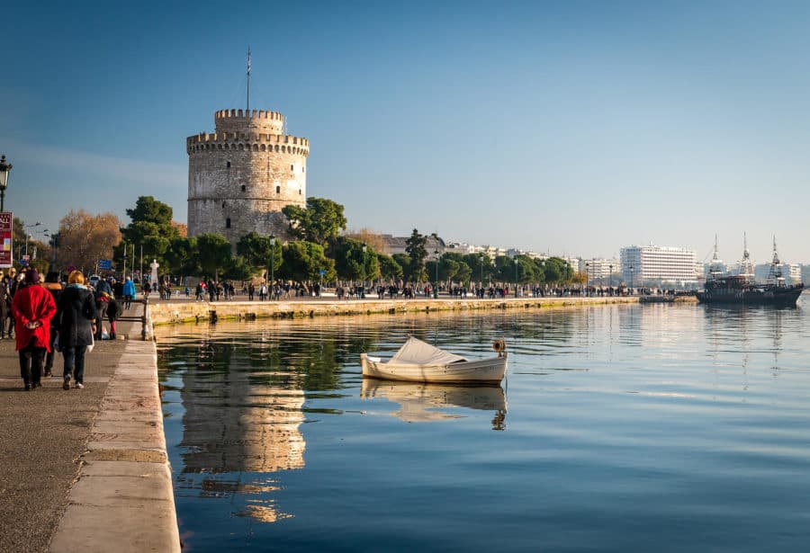 Greqia në alarm, rritje të rasteve me koronavirus dhe grip