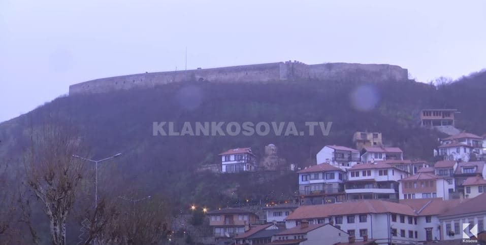 Kalaja e Prizrenit bëhet me teleferik (VIDEO)